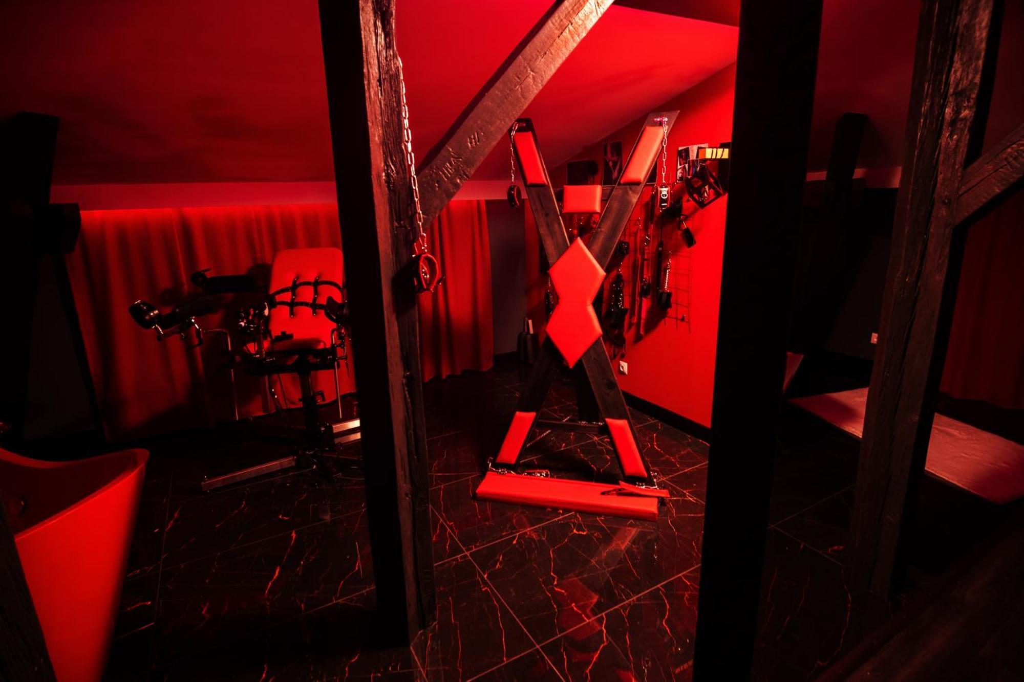 Red Palace Apartament Bdsm Bydgoszcz Eksteriør bilde