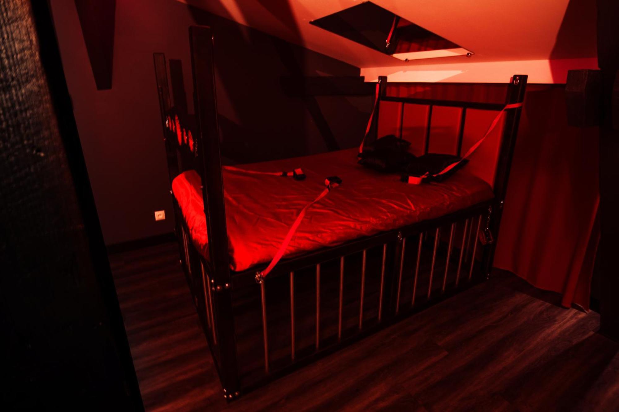 Red Palace Apartament Bdsm Bydgoszcz Eksteriør bilde